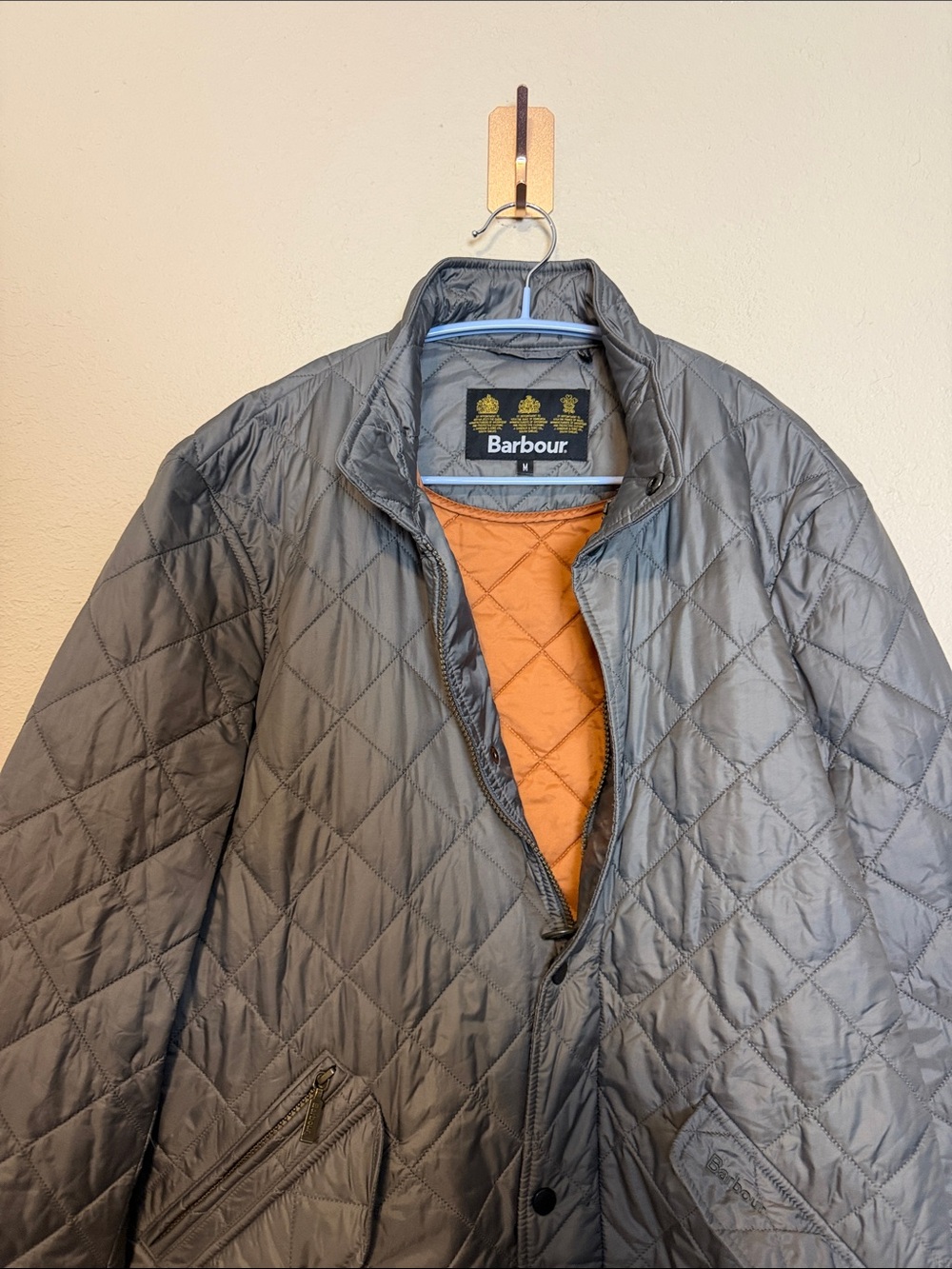 Barbour Flyweight Chelsea Quilted Jacket in Olive Size Medium - Picture 7 of 8